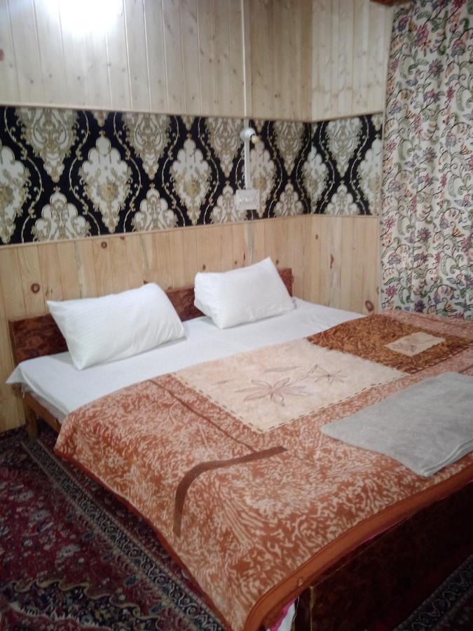 Rainbow Palace Pahalgām Pokoj fotografie